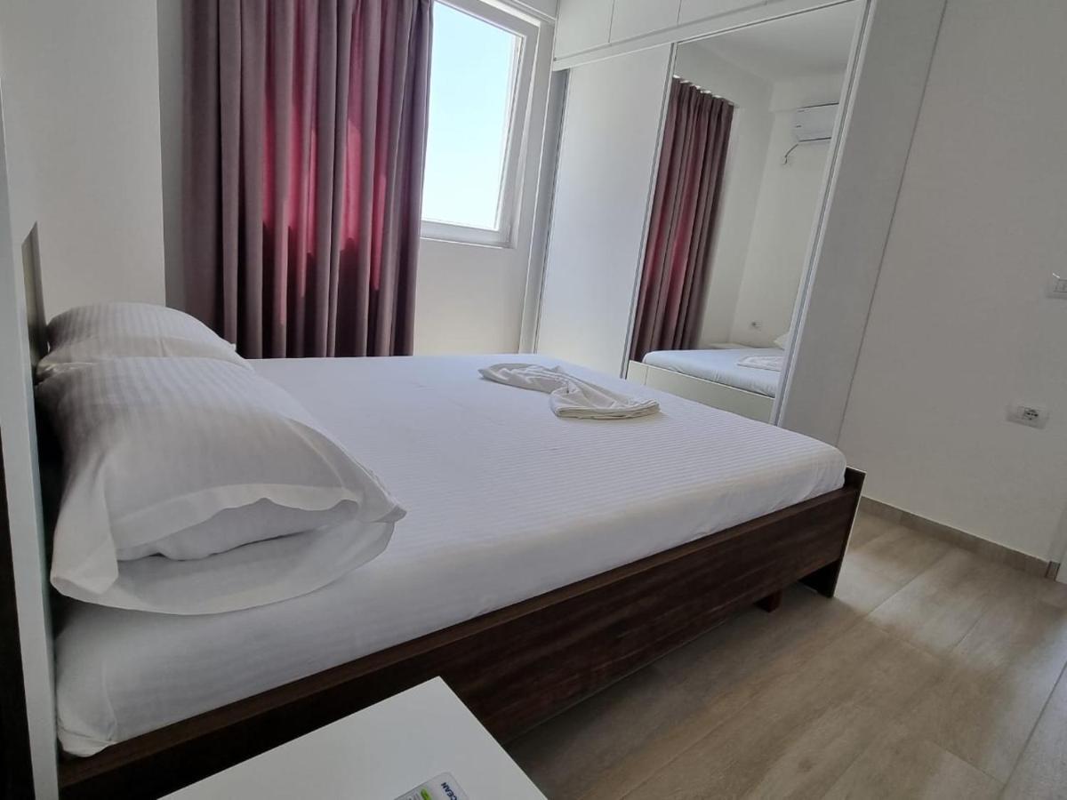 Panoramic Sea View Apartment Sarande Exterior photo