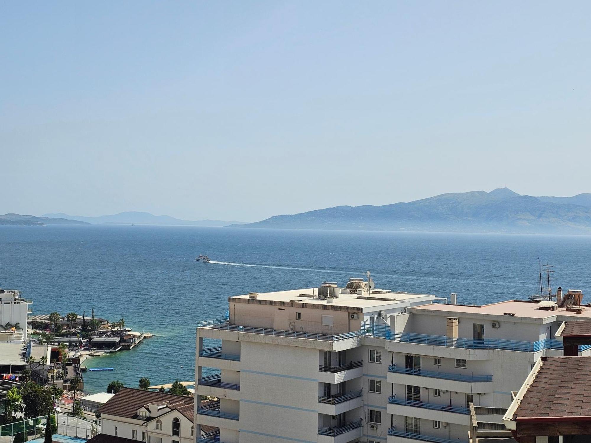 Panoramic Sea View Apartment Sarande Exterior photo